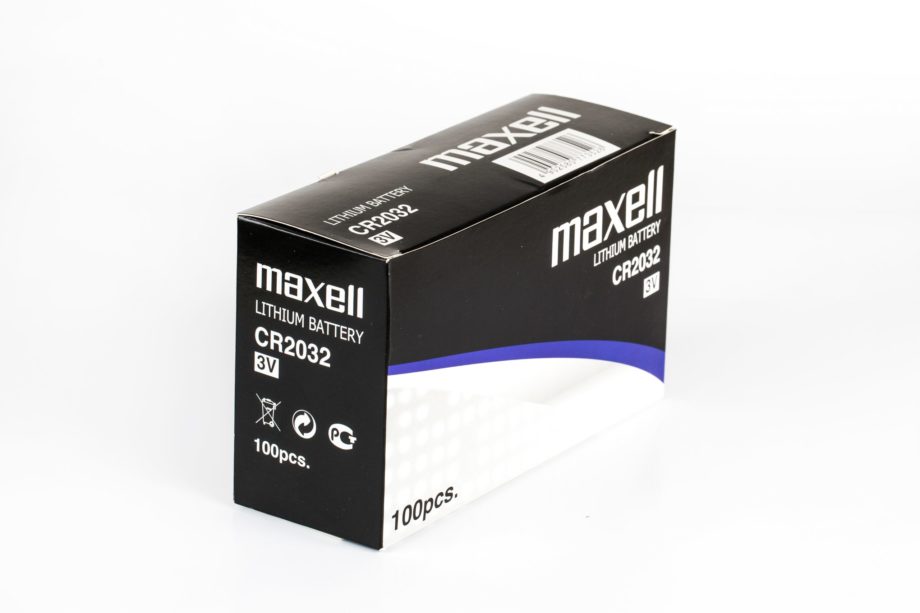 Maxell 100 2032